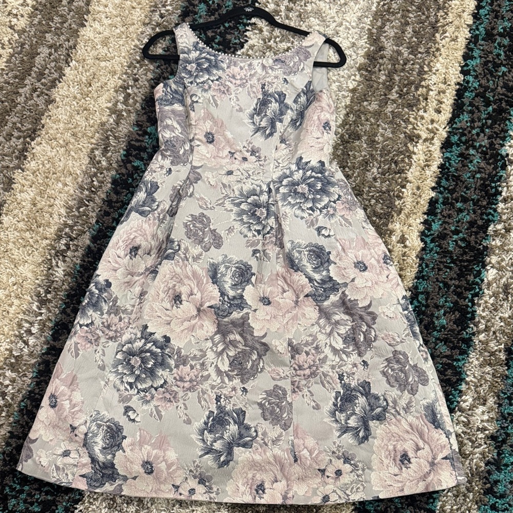 Adrianna Papell Pink and Gray Floral Dress sz 4